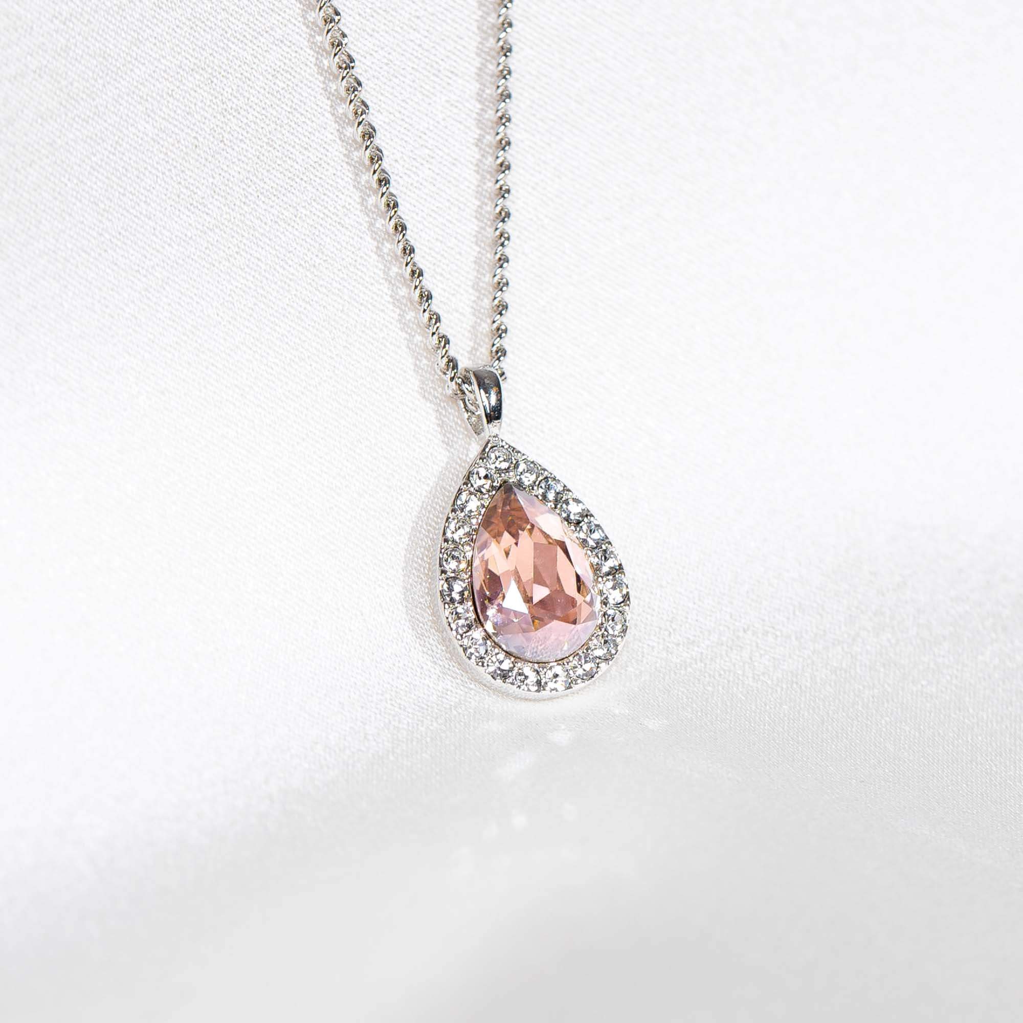 Miss Amy necklace - Silk