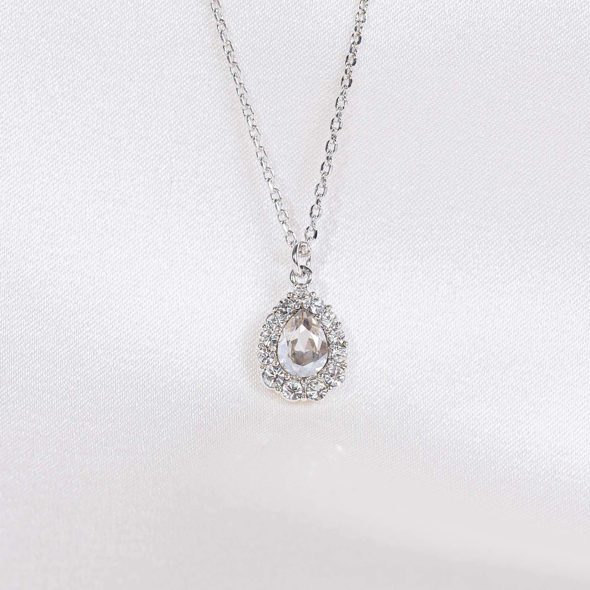 Amelie necklace - Crystal