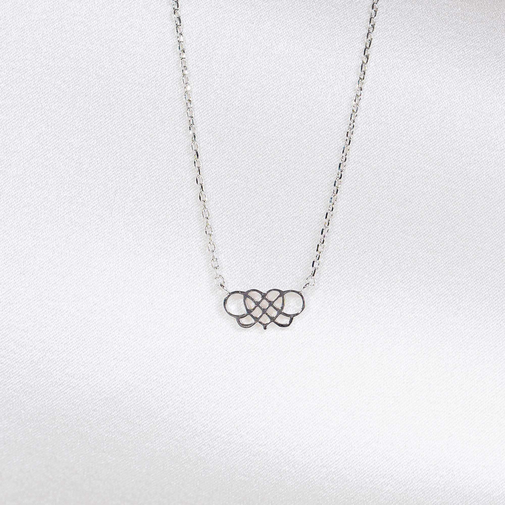 Lily signature necklace - Silver