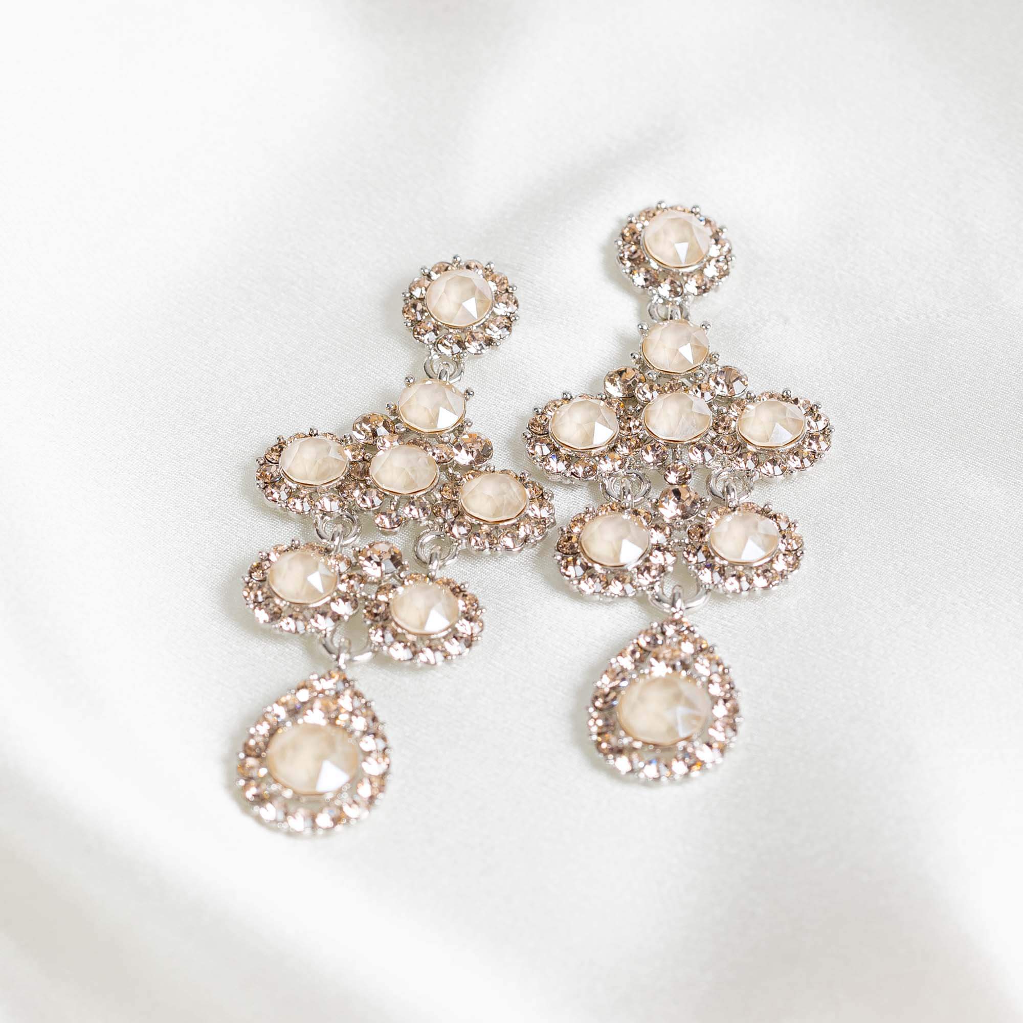 Kate earrings - Oyster