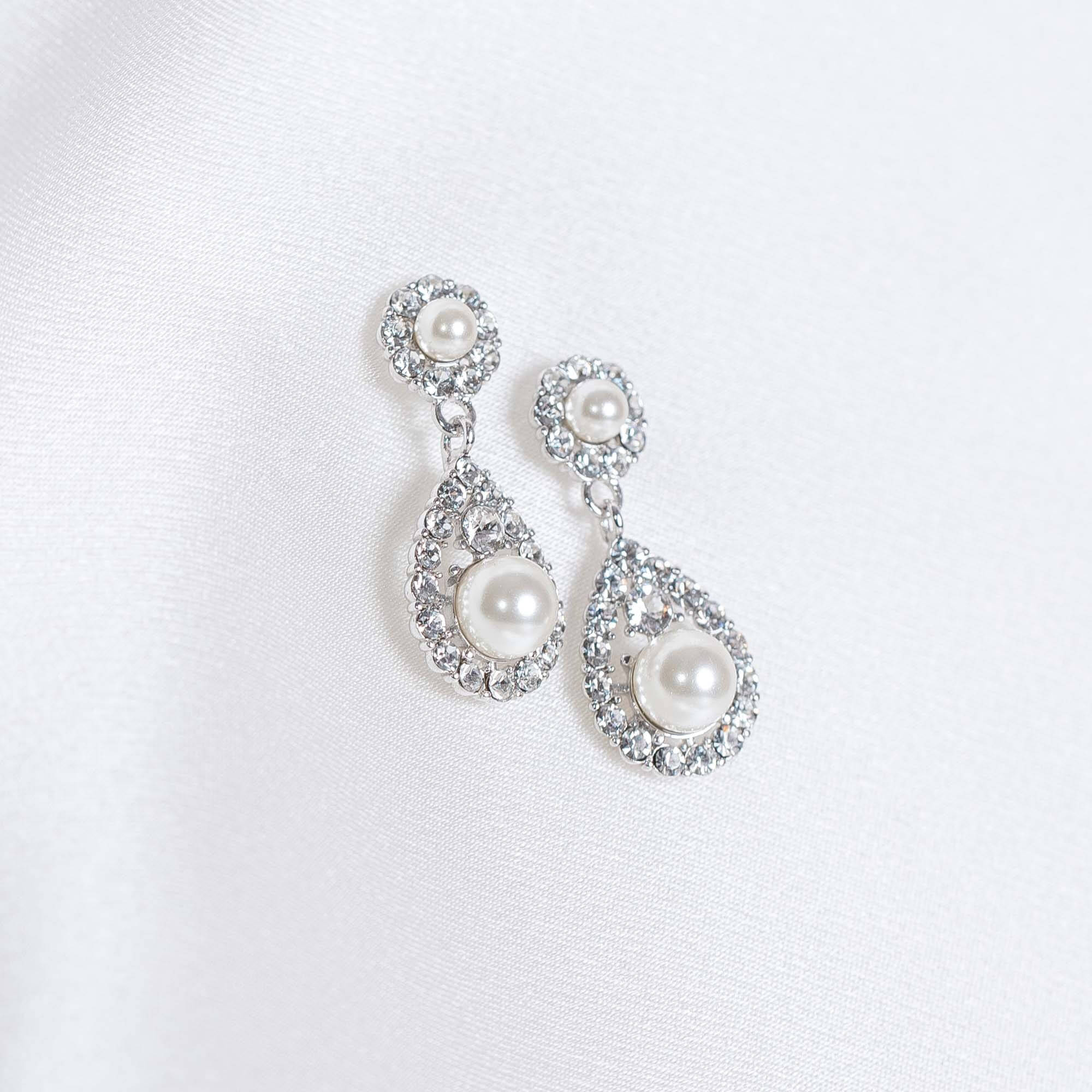 Petite Sofia pearl earrings - Crystal (Silver)